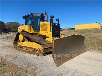 CAT D6