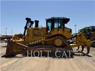 CAT D7