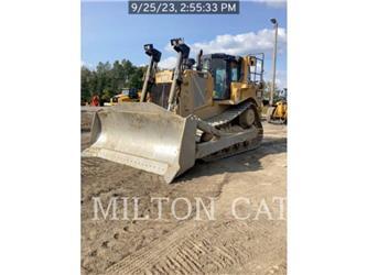 CAT D8T