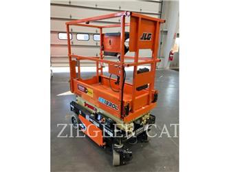 JLG ES1330L