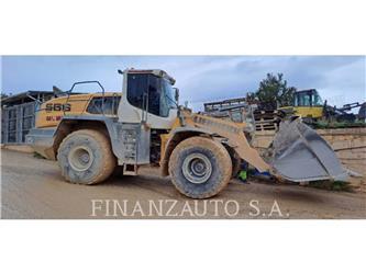 Liebherr R946