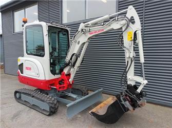 Takeuchi TB 225