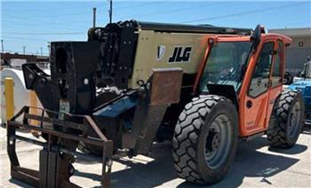 JLG 1055