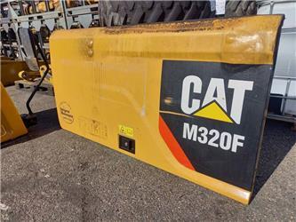 CAT M320F