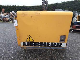 Liebherr R914B