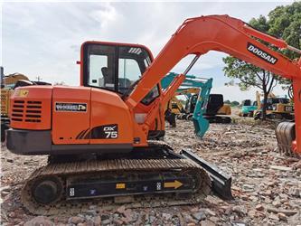 Doosan DX75