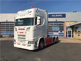 Scania S 520