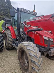 Massey Ferguson 5613