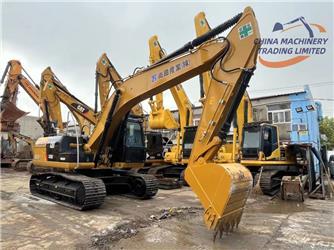 CAT 320 D