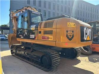 CAT 325 D