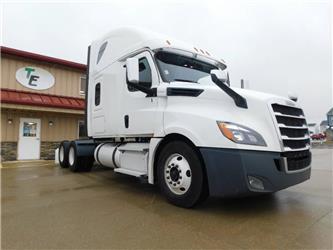 Freightliner Cascadia 126