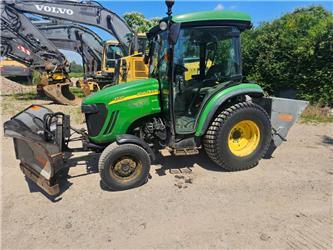 John Deere 3720