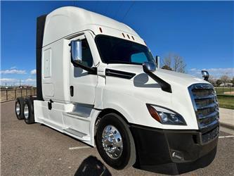 Freightliner Cascadia 126