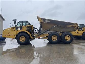 CAT 745C