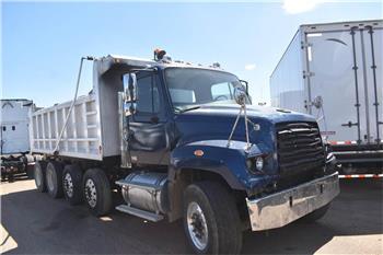 Freightliner 114SD