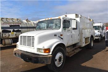 International 4700