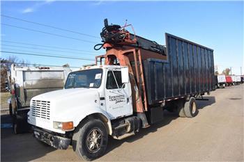 International 4900