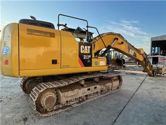 CAT 323 F