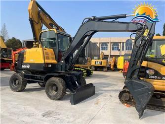 Hyundai R60W vs