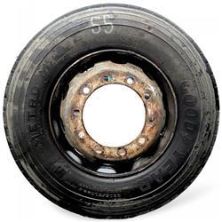 Goodyear B9