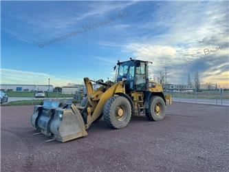 CAT 918 M