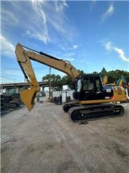 CAT 320D2