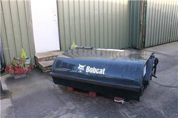 Bobcat Sweeper 72