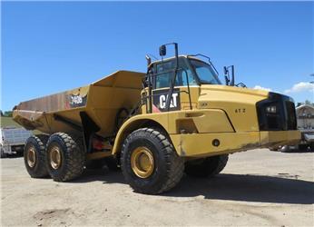 CAT 740B