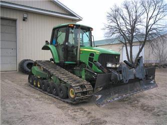 John Deere 7230