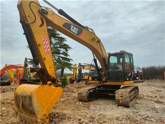 CAT 320 D