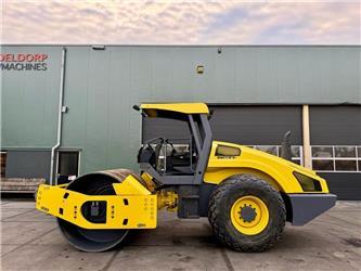 Bomag BW213D