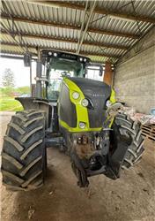 CLAAS Axion 810