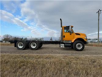 International 7500 SBA