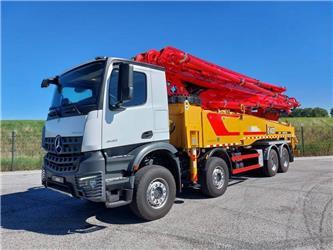 Mercedes-Benz Arocs