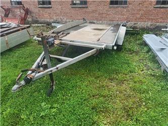  - - -  Autotrailer  1500 Kg