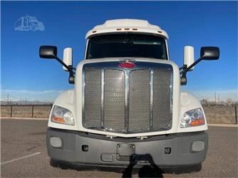 Peterbilt 579