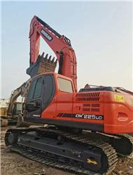 Doosan DX225