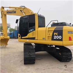 Komatsu pc200-8