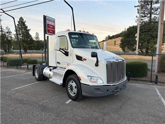 Peterbilt 579