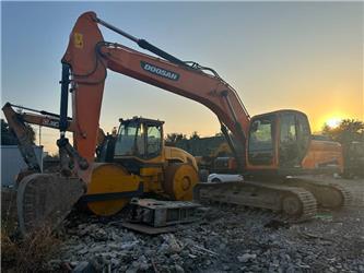 Doosan DX220LC-9