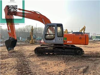 Hitachi EX 200