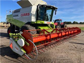 CLAAS LEXION 600