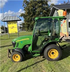 John Deere 2320