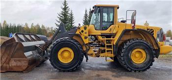 Volvo L220F