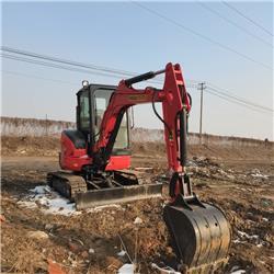 Kubota KX135