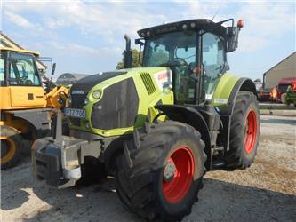 CLAAS Axion 830