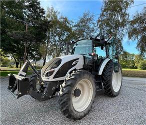 Valtra A114