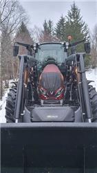 Valtra G135A