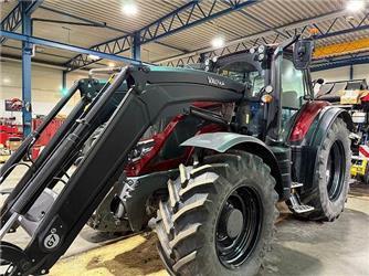 Valtra T235