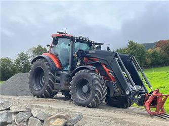 Valtra T235D